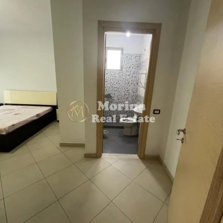 Tirane, jepet me qera apartament 2+1+Ballkon Kati 5, 115 m² 550 € (Astir)