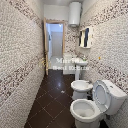 Tirane, jepet me qera apartament 2+1+Ballkon Kati 5, 115 m² 550 € (Astir)