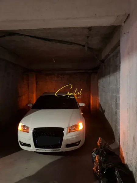 Tirane, jepet me qera apartament 2+1 Kati 4, 102 m² 420 € (FRESKU)