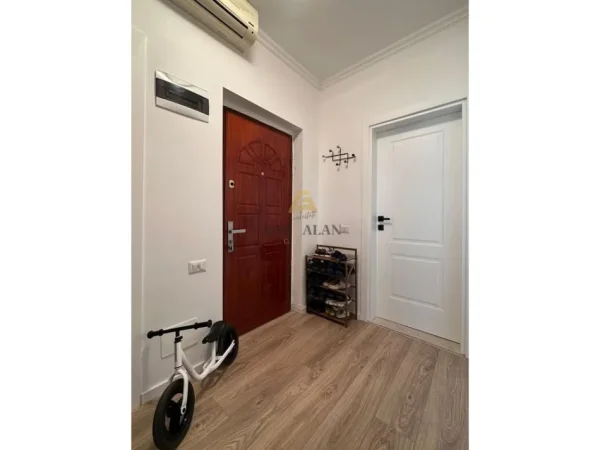 Tirane, shitet apartament 1+1 Kati 5, 69 m² 155.000 € (Myslym Shyr)