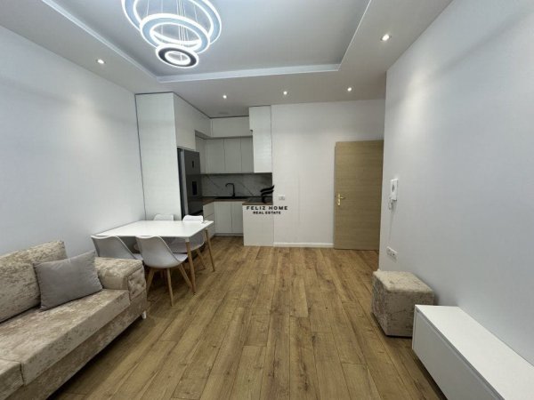 Tirane, shitet apartament 1+1 Kati 5, 72 m² 145.000 € (KODRA E DIELLIT)