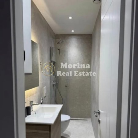 Tirane, jepet me qera apartament 1+1+Ballkon Kati 1, 60 m² 800 € (Bulevardi Zogu I,)