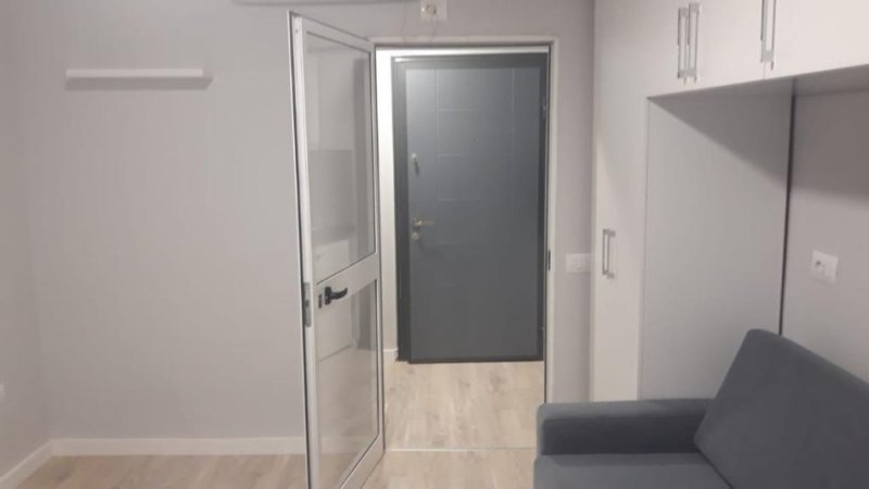 Shqiperi, jepet me qera apartament 1+1 Kati 1, 40 m² 450 € 