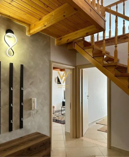 Tirane, jepet me qera apartament 2+1 Kati 6, 90 m² 500 € (FRESK)