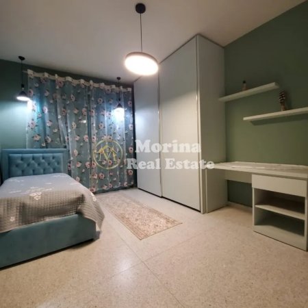 Tirane, jepet me qera apartament 2+1 Kati 1, 100 m² 800 € (Rruga e Dibres, Vila Gold)