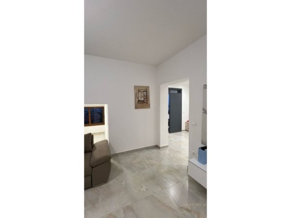 Tirane, shitet Vile 3 Katshe Kati 3, 609 m² 680.000 € 