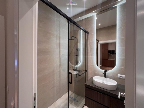 Tirane, shes apartament 1+1+Ballkon Kati 4, 60 m² 160.000 € (bedri karapici)