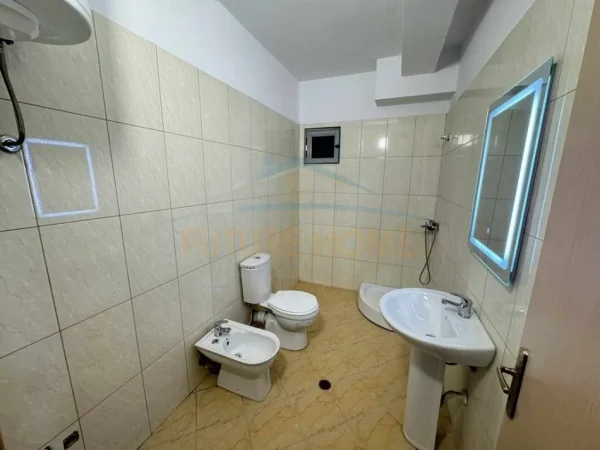 Tirane, shes apartament 2+1+Ballkon Kati 5, 71 m² 125.000 € 