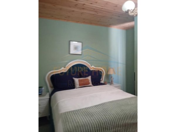 Tirane, jepet me qera Vile 2+1+Ballkon Kati 2, 40 m² 1.000 € (5 Maji)