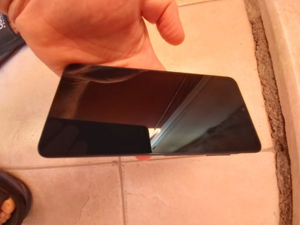 Tirane, shes Celular-Smartphone Samsung A06(4/64)
