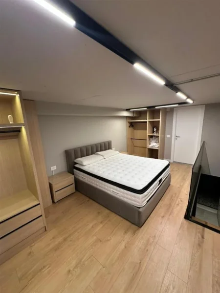 Tirane, shitet apartament duplex 1+1 Kati 1, 70 m² 122.000 € (GOLDEN PARK 3)