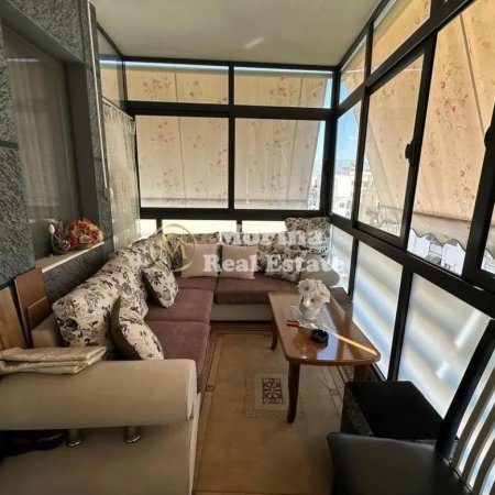 Tirane, jepet me qera apartament 2+1 Kati 8, 90 m² 450 € (Yzberisht)