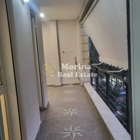 Tirane, jepet me qera apartament 2+1+Ballkon Kati 2, 90 m² 500 € (Don Bosko)