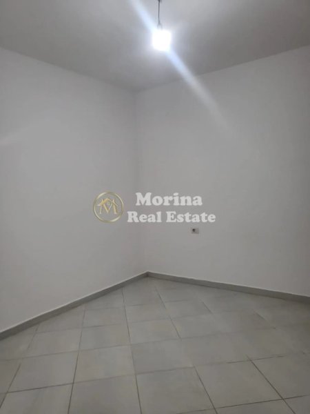 Tirane, jepet me qera apartament 2+1+Ballkon Kati 2, 90 m² 700 € (Don Bosko)