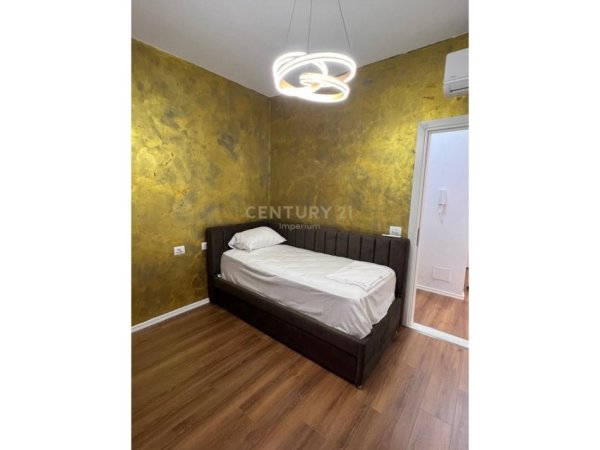 Tirane, jepet me qera apartament 2+1 Kati 4, 100 m² 1.000 € (RRUGA JORDAN MISJA)
