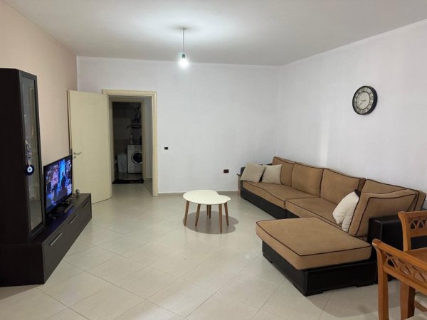 Tirane, shitet apartament 1+1 Kati 4, 87 m² 110.000 € (Astir)