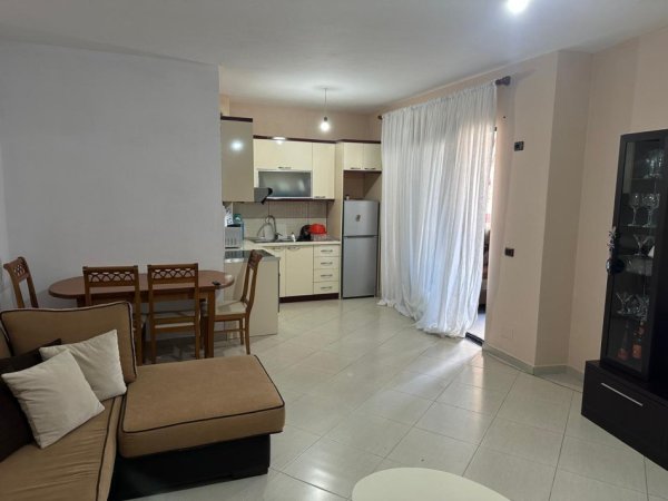Tirane, shitet apartament 1+1 Kati 4, 87 m² 110.000 € (Astir)