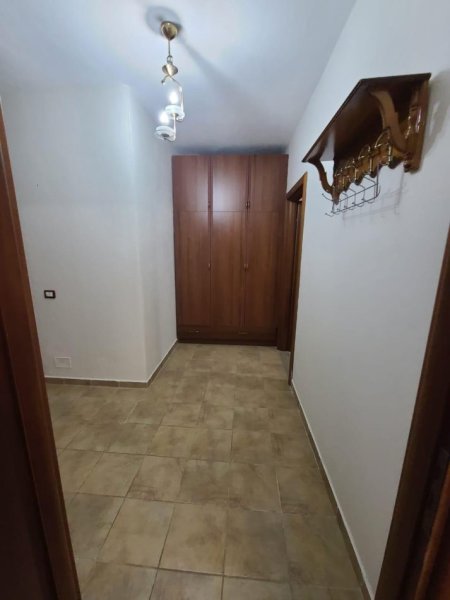 Durres, shitet apartament 1+1+Ballkon Kati 3, 72 m² (Pishat e buta)