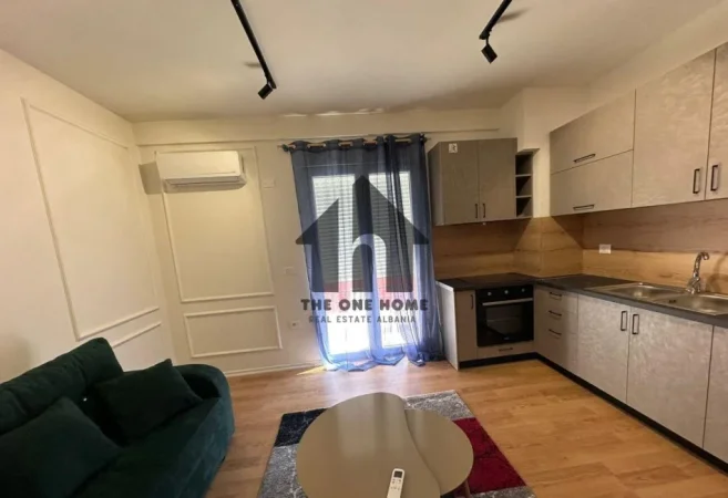 Tirane, jepet me qera apartament 1+1+Ballkon Kati 5, 70 m² 500 € (Selit)