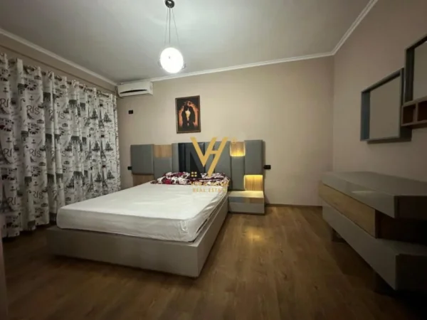 Tirane, shitet apartament 2+1+Ballkon Kati 4, 94 m² 143.000 € (ASTIR)