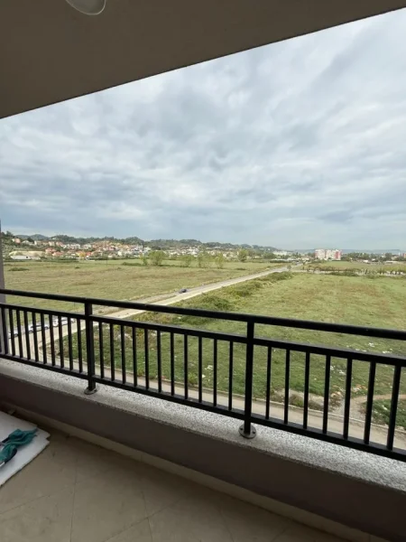 Tirane, jepet me qera apartament 2+1 Kati 4, 109 m² 600 € (astir)