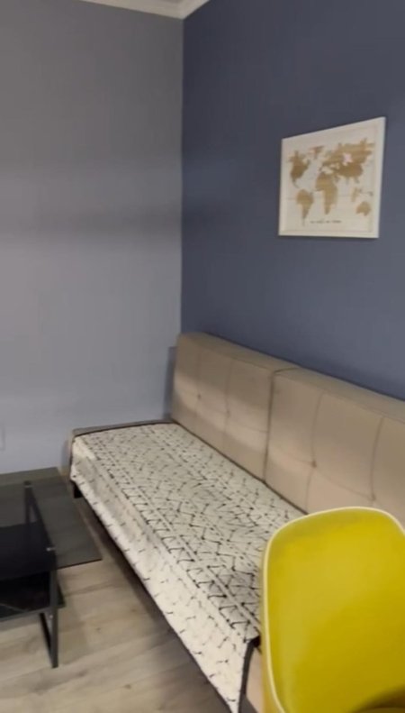 Tirane, jap me qera apartament 2+1 Kati 3, 120 m² 550 € (Laprake)