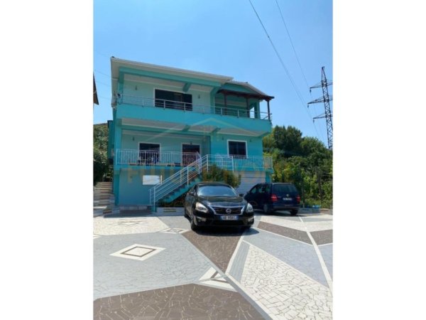 Tirane, shitet Vile , 349 m² 330.000 € 