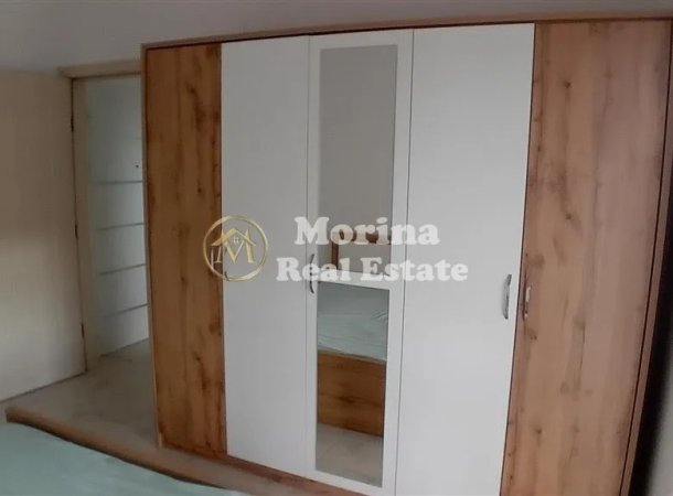 Tirane, jepet me qera apartament 2+1+Ballkon Kati 2, 85 m² 350 € (Ura e Institut)