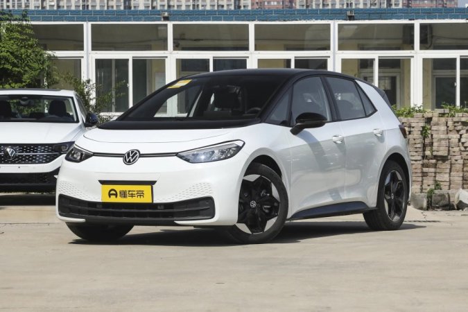Tirane, shes makine elektrike Elektrike, e bardhë automatik Klima 14.500 €