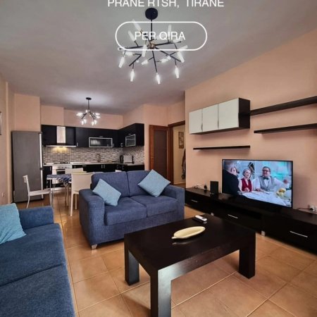 Tirane, jepet me qera apartament 2+1+Ballkon , 800 € 