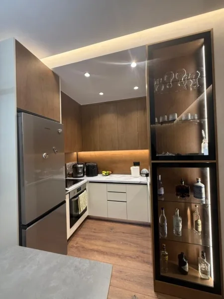 Tirane, shitet apartament 2+1 , 78 m² 115.000 € (prane restorant muraga)