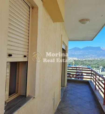 Tirane, shitet apartament 2+1+Ballkon Kati 4, 94 m² 260.000 € (Liqeni i Thate)