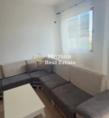 Tirane, jepet me qera apartament 1+1+Ballkon Kati 1, 350 m² 350 € (Rruga Jordan Misja)