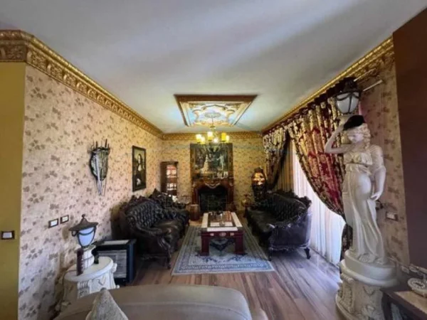 Tirane, shitet Vile , 308 m² 450.000 € (VARRI I BAMIT)