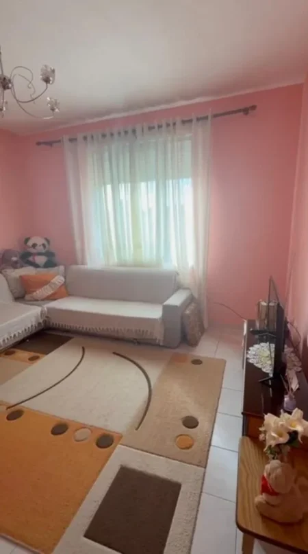 Tirane, jepet me qera apartament 3+1+Ballkon Kati 5, 100 m² 550 € (,Ali demi, prane sophie bar)