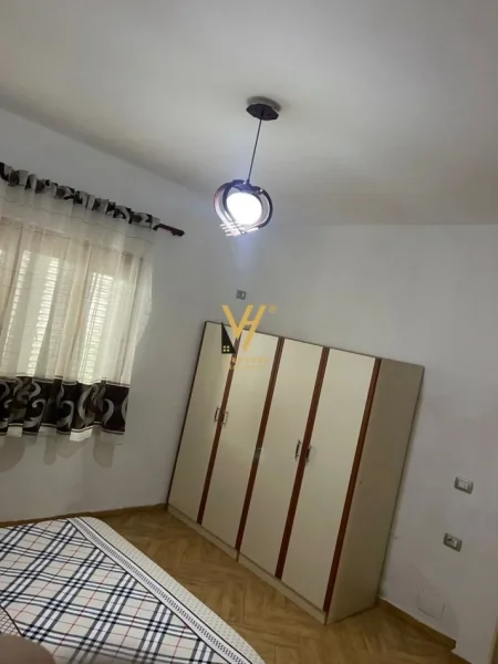 Tirane, jepet me qera apartament 2+1+Ballkon Kati 2, 90 m² 450 € (DON BOSKO)