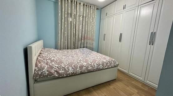 Tirane, shitet apartament 1+1+A Kati 3, 50 m² Te selvia ne Qender