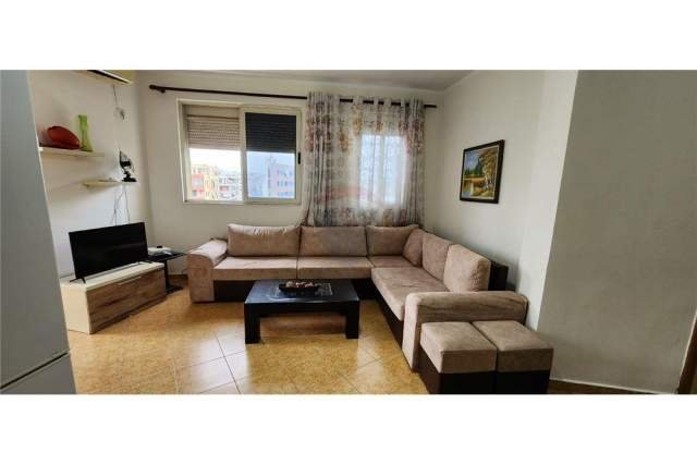 Tirane, shitet apartament 1+1 Kati 6, 66 m²  (OKAZION ASTIR)