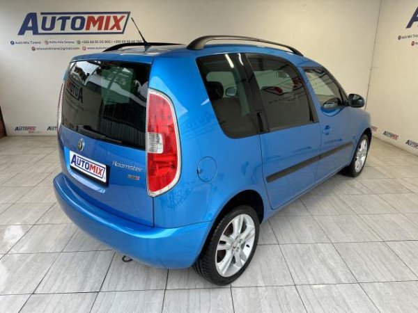 Tirane, shes makine Skoda roomster Viti 2006, 4.800 Euro