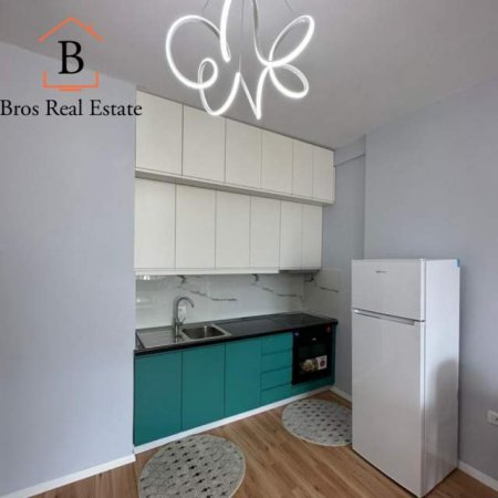 Tirane, jepet me qera apartament 2+1+BLK Kati 7, 450 Euro