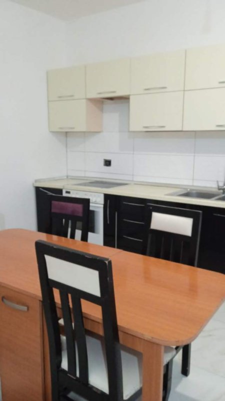 Tirane, jepet me qera apartament 3+1+A+BLK Kati 5, 120 m² 35000 Leke (Kamez)