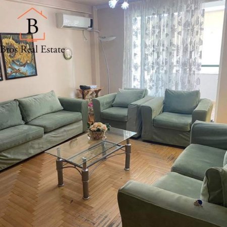 Tirane, jepet me qera 2+1 500 Euro