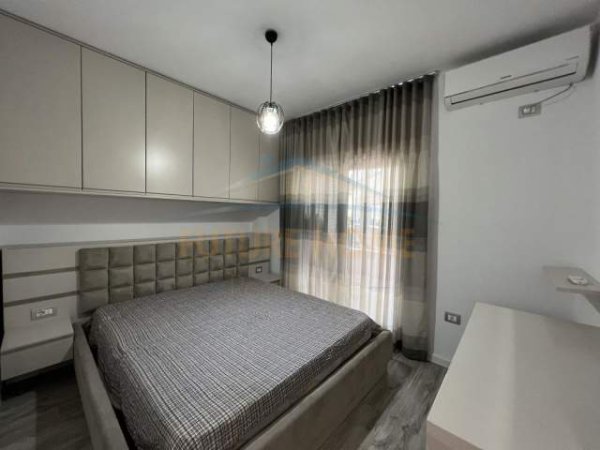 Tirane, jepet me qera apartament 1+1 Kati 1, 67 m² 500 Euro