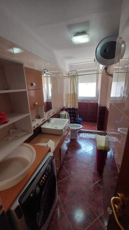 Tirane, jepet me qera apartament 2+1+BLK Kati 3, 120 m² 650 Euro (21 DHJETORI MOZAIKU)