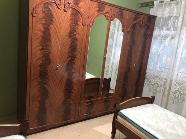 Tirane, jepet me qera apartament 2+1+A+BLK Kati 2, 110 m² 400 Euro (Selvia)