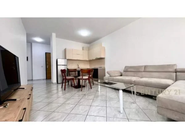 Tirane, jepet me qera apartament 1+1 Kati 2, 75 m² 500 Euro (Liqeni i Thate)