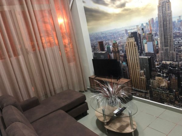 Jepet me Qera Super Apartament 1+1 tek Pazari i Ri,  Kati 2, 55 m² 500 €URO