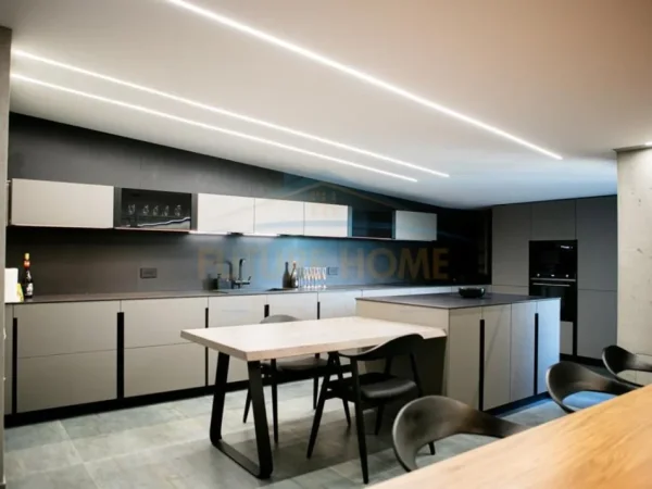 Tirane, shitet apartament+verande | Penthouse 3+1+Ballkon , (LIQENI I THATE)