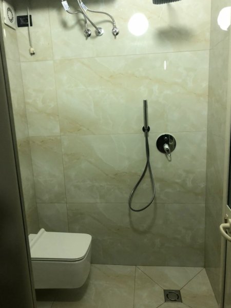 Jepet me Qera Super Apartament 1+1 tek Pazari i Ri,  Kati 2, 55 m² 500 €URO