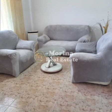 Tirane, jepet me qera apartament 1+1 Kati 3, 65 m² 450 € (Komuna e Parisit)
